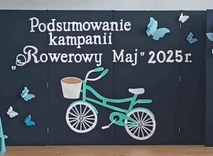 Dekoracja sali podczas uroczystości podsumowania kampanii Rowerowy Maj.
