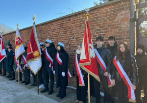 Poczty Sztandarowe podczas uroczystości na terenie Muzeum Niepodległości.