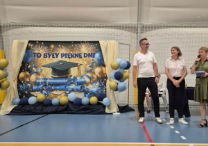 Podziękowania pani dyrektor dla nauczycieli wychowania fizycznego.