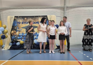Srebrne tarcze dla uczniów klasy 6a.