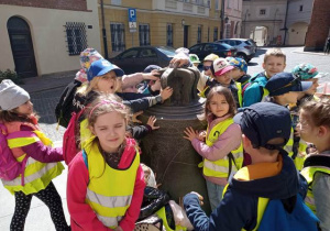 Dzieci na Starówce w Warszawie